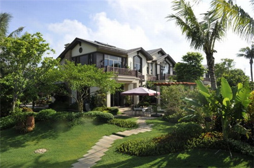 笨小鸭手撕面包