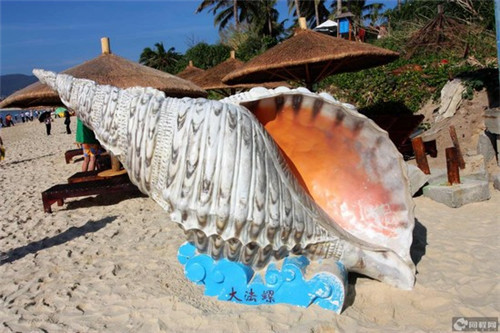 每个人的内心孤独是什么歌（每个人都孤独歌词）